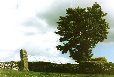 click to see nearby Loughmoney "Dolmen" at dusk.