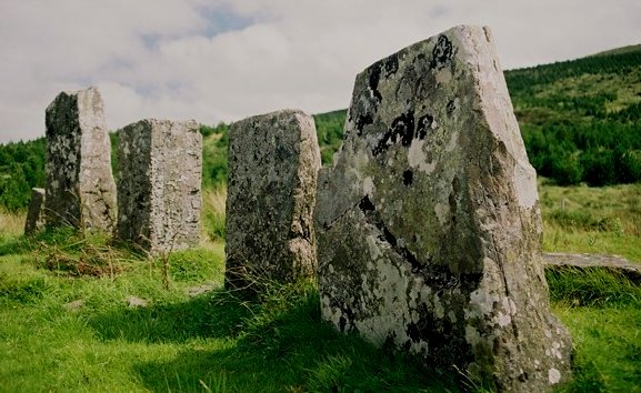 Maughanasilly stone-row