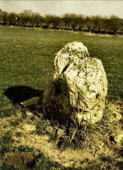 Click to see the stone circle.